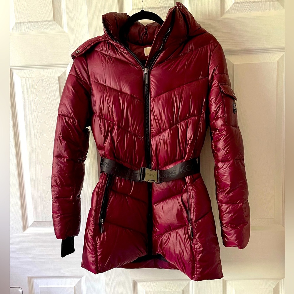 NWOT - MICHAEL Michael Kors Michael Kors Faux Fur Trim Quilted Ciré Jacket - Picture 3 of 9